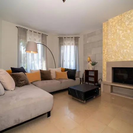 Prekrasna Kuca Za Odmor Za Nezaboravan Odmor Holiday home
